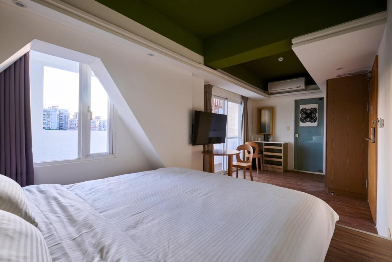 Papersun Hotel Taipei Exterior photo
