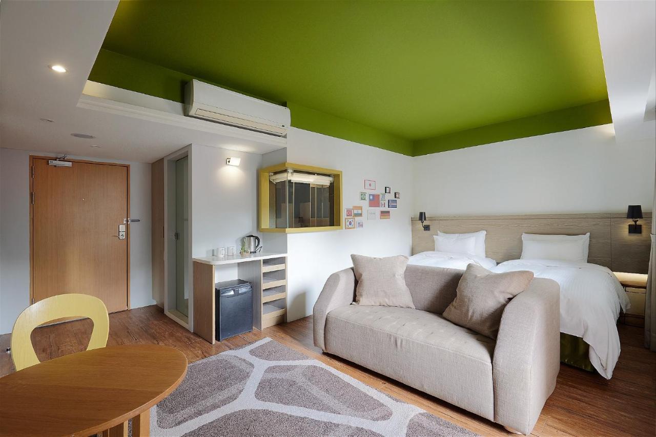 Papersun Hotel Taipei Exterior photo